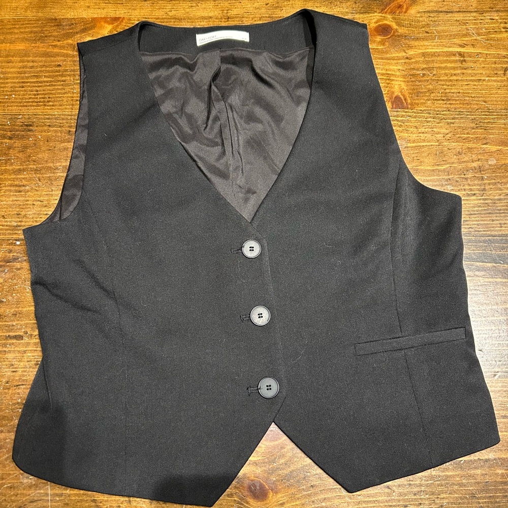 OAK + FORT Women's Black Tailored Vest